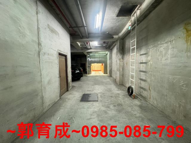 嘉義東區華廈-8