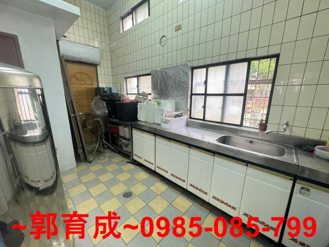 斗南店面-4