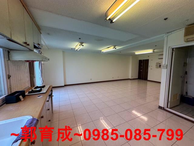 台南華廈-11