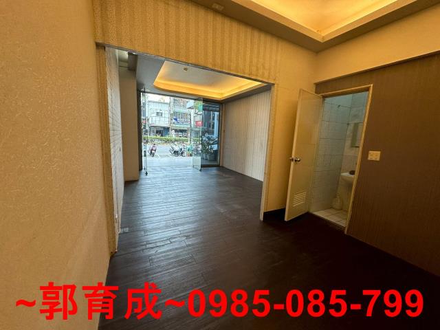 嘉義西區店面-0