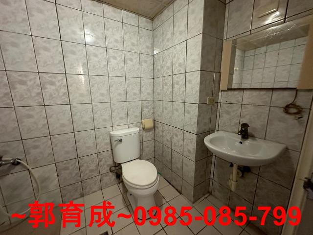 嘉義西區店面-4