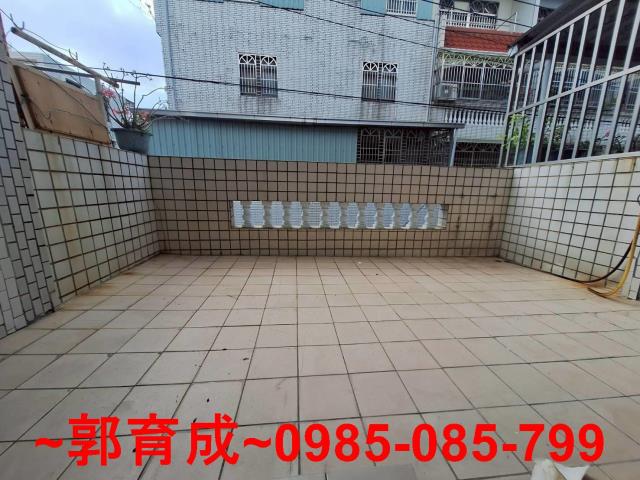 嘉義西區透天-8