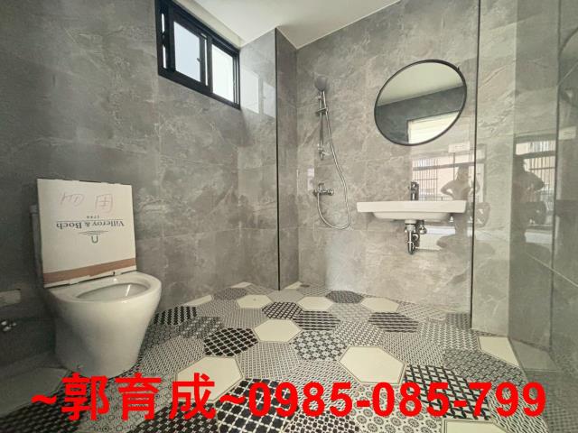 嘉義西區店面-4