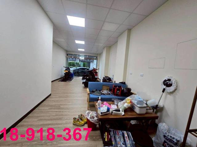 西區店面-11